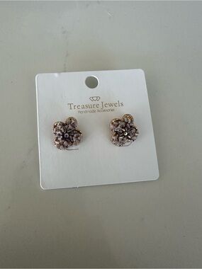 Treasure Jewels Pink Floral Earrings
